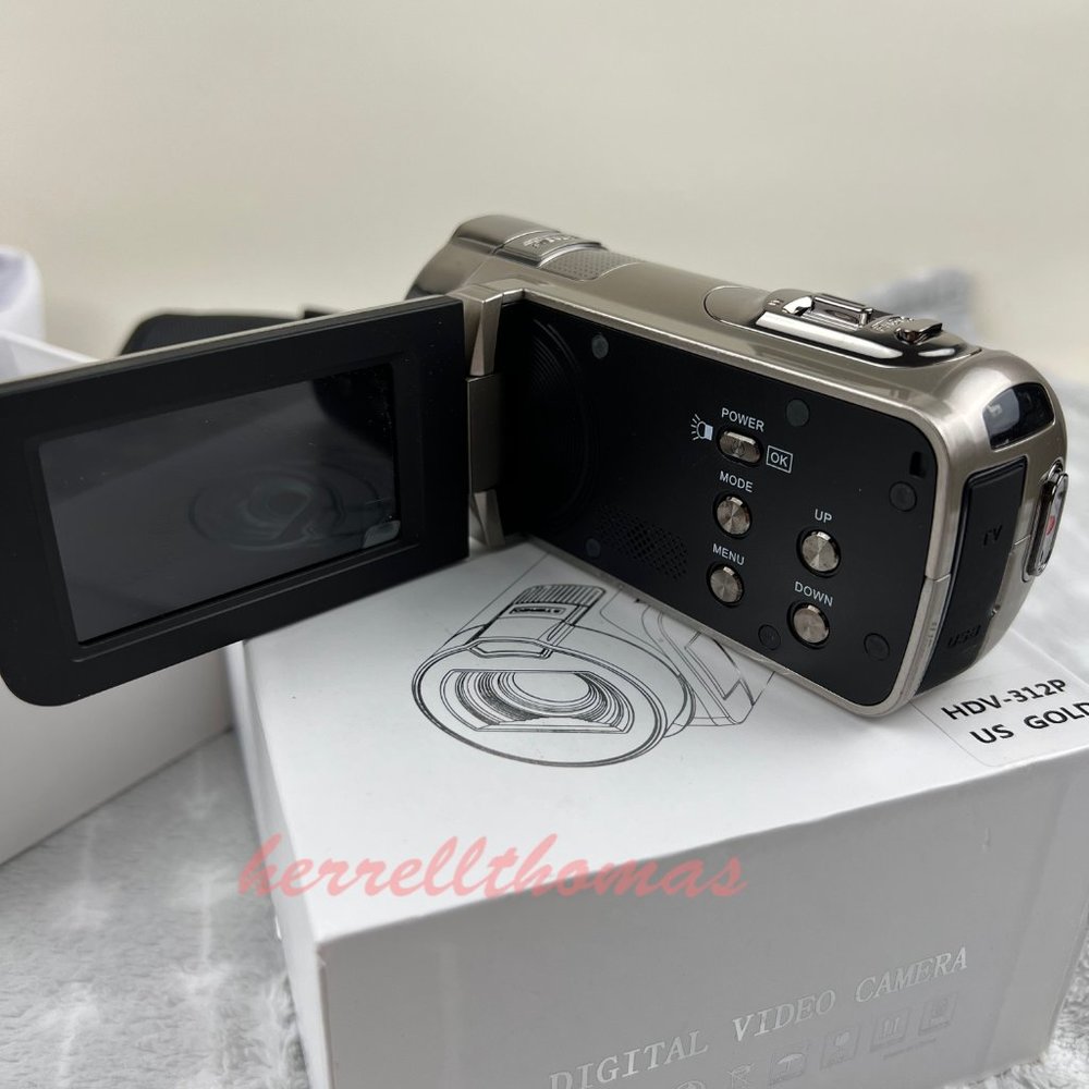 DIGITAL VIDEO CAMERA - Picture 2 of 8